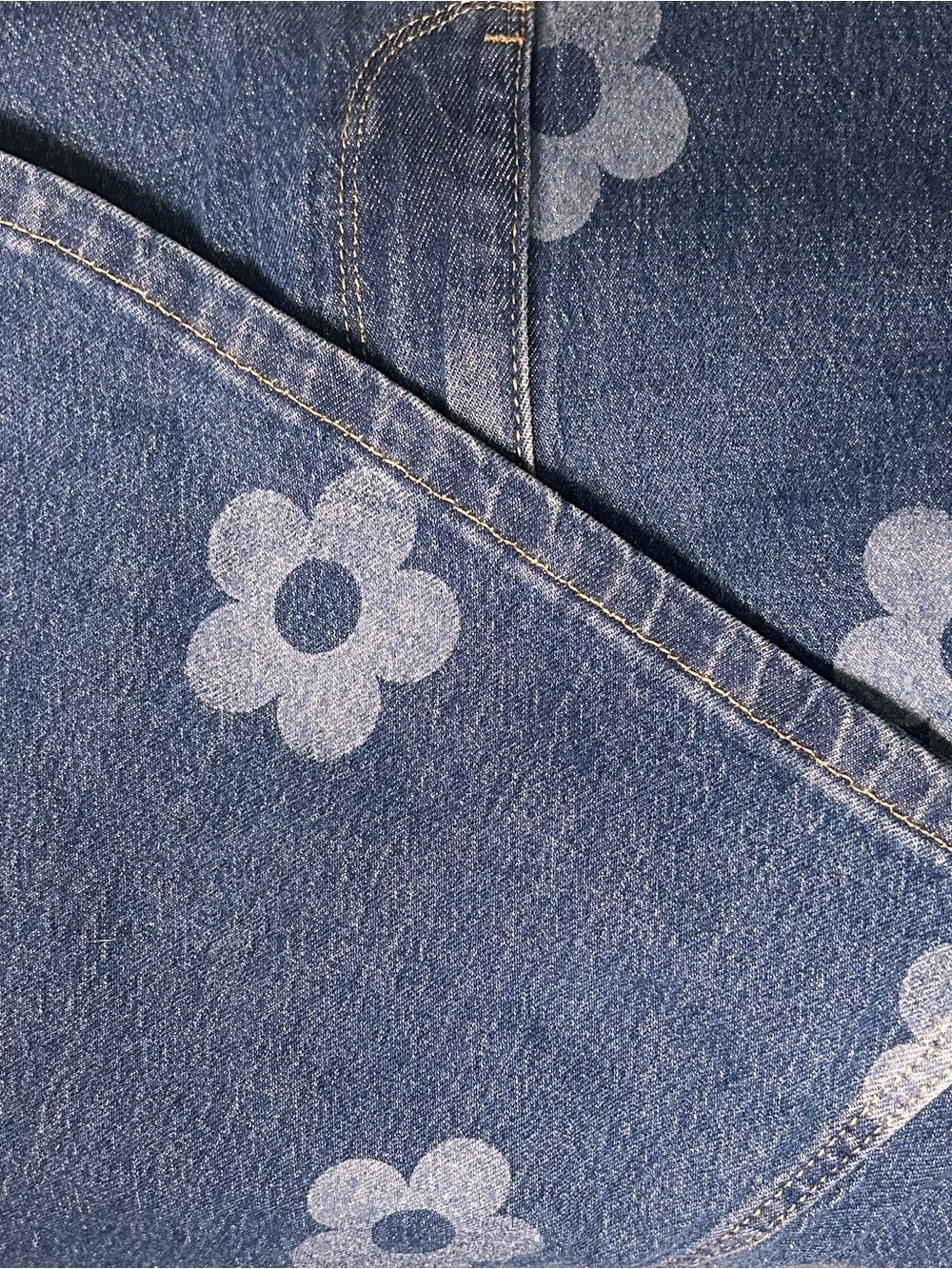 NWT Wrangler Fierce Flare High Rise Floral Jeans California Daisy 18 34x30 - Picture 6 of 9